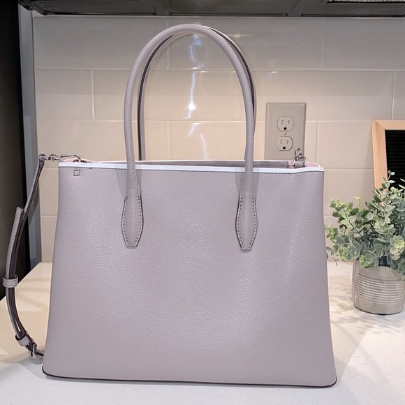 Kate Spade Purse/Handbag - Picture 5 of 6